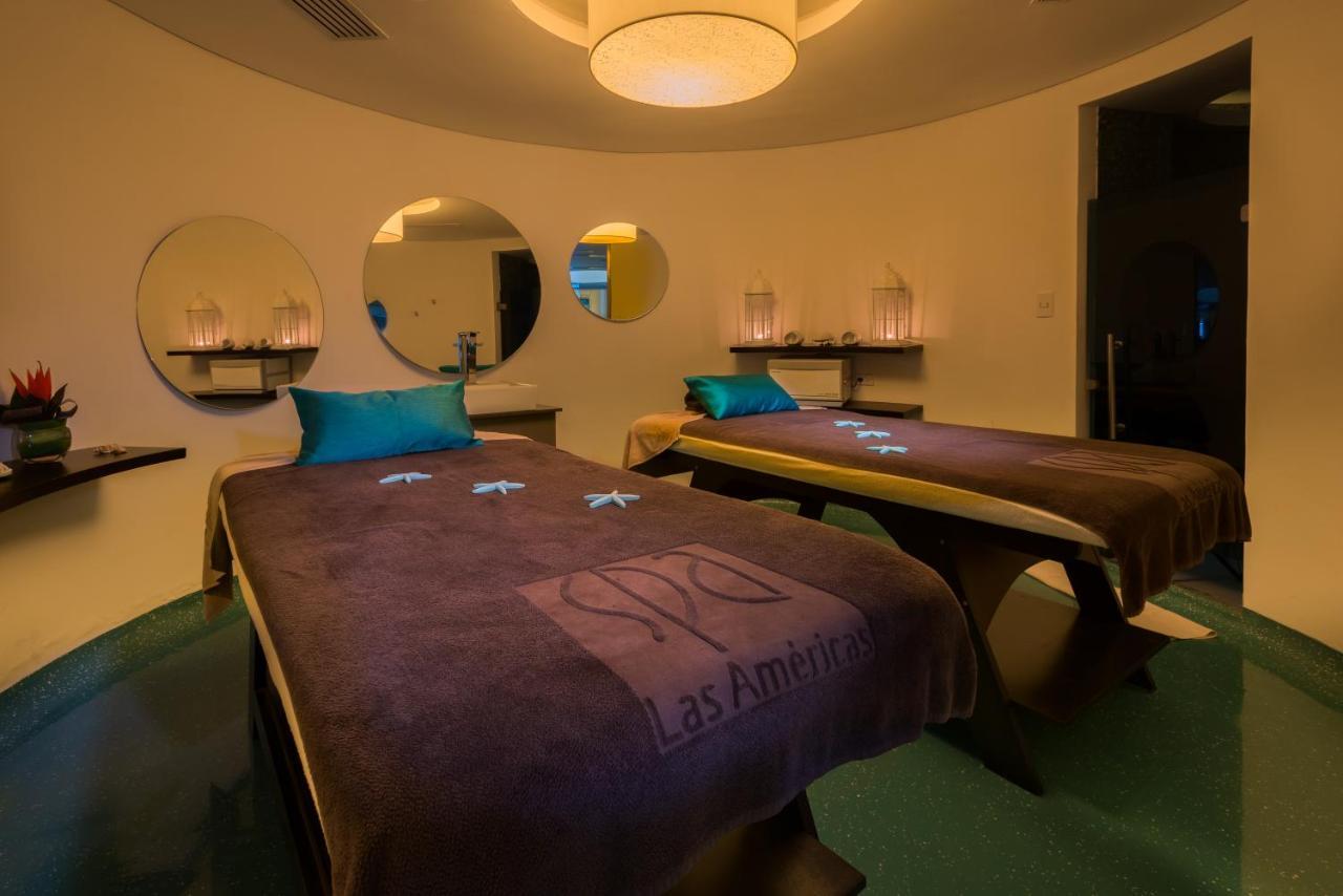 Hotel Las Americas Casa De Playa Cartagena Екстер'єр фото A treatment room at the Las Amigas spa