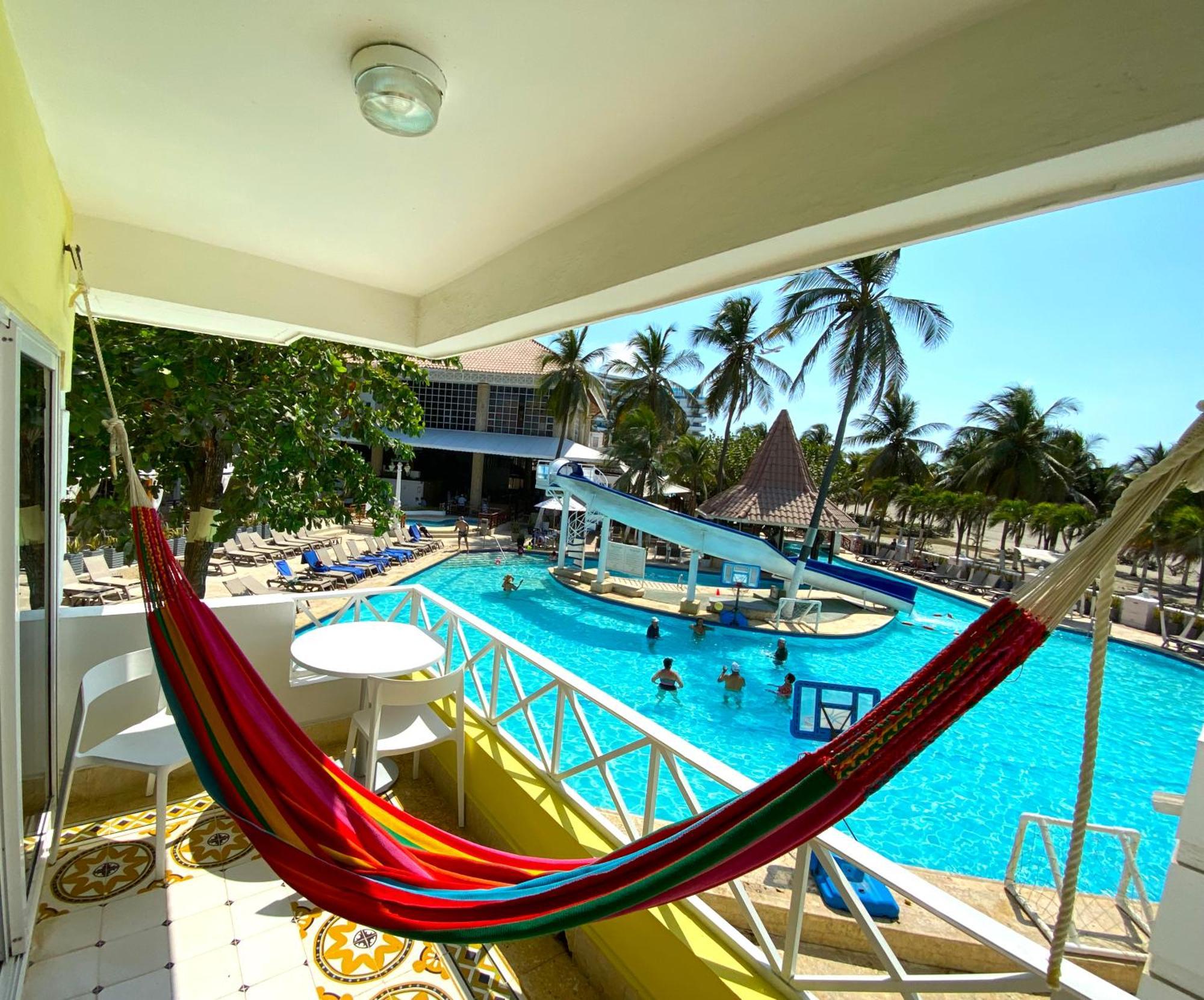Hotel Las Americas Casa De Playa Cartagena Екстер'єр фото Hammock on a balcony